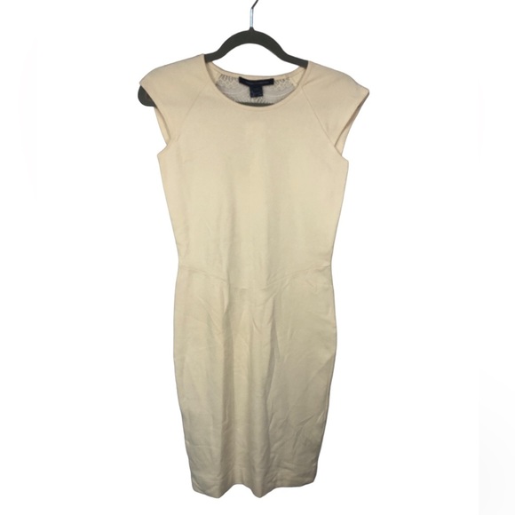 French Connection Dresses & Skirts - French Connection Women’s Dress Back Lace Inset Cap Sleeve Cream Color